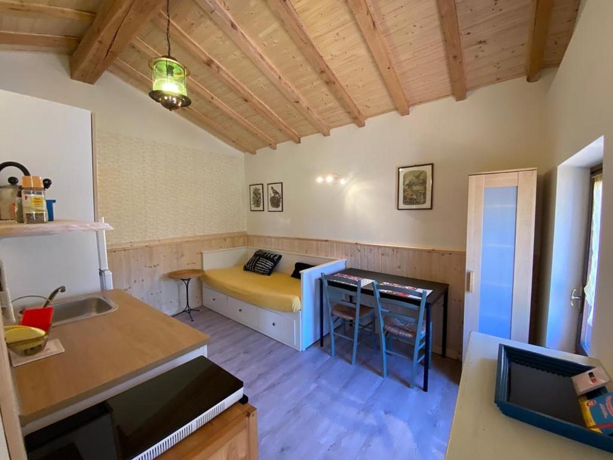דירות מאלצ'סינה Olive Grove House מראה חיצוני תמונה
